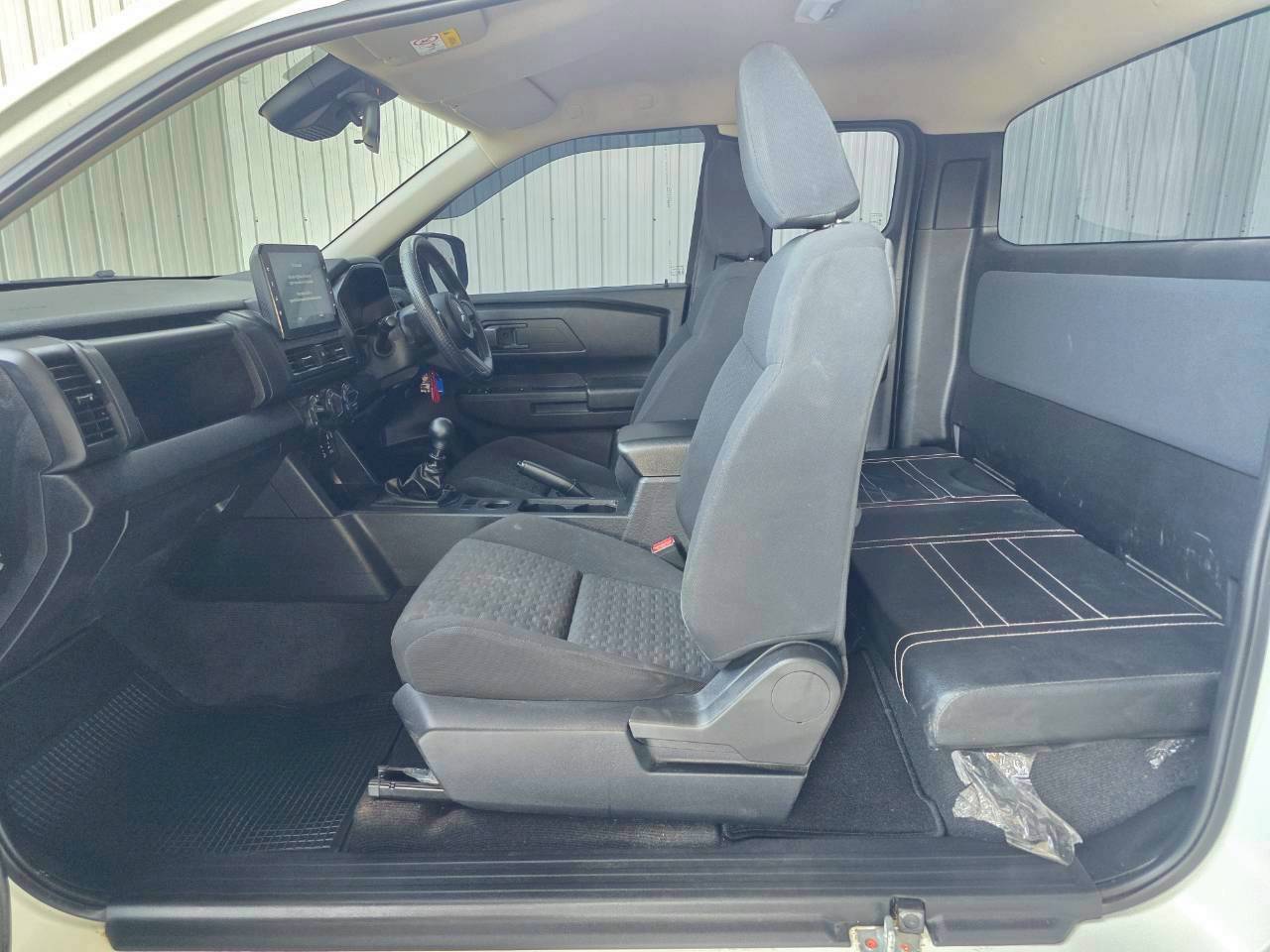 2025 MITSUBISHI TRITON Ext.Cab