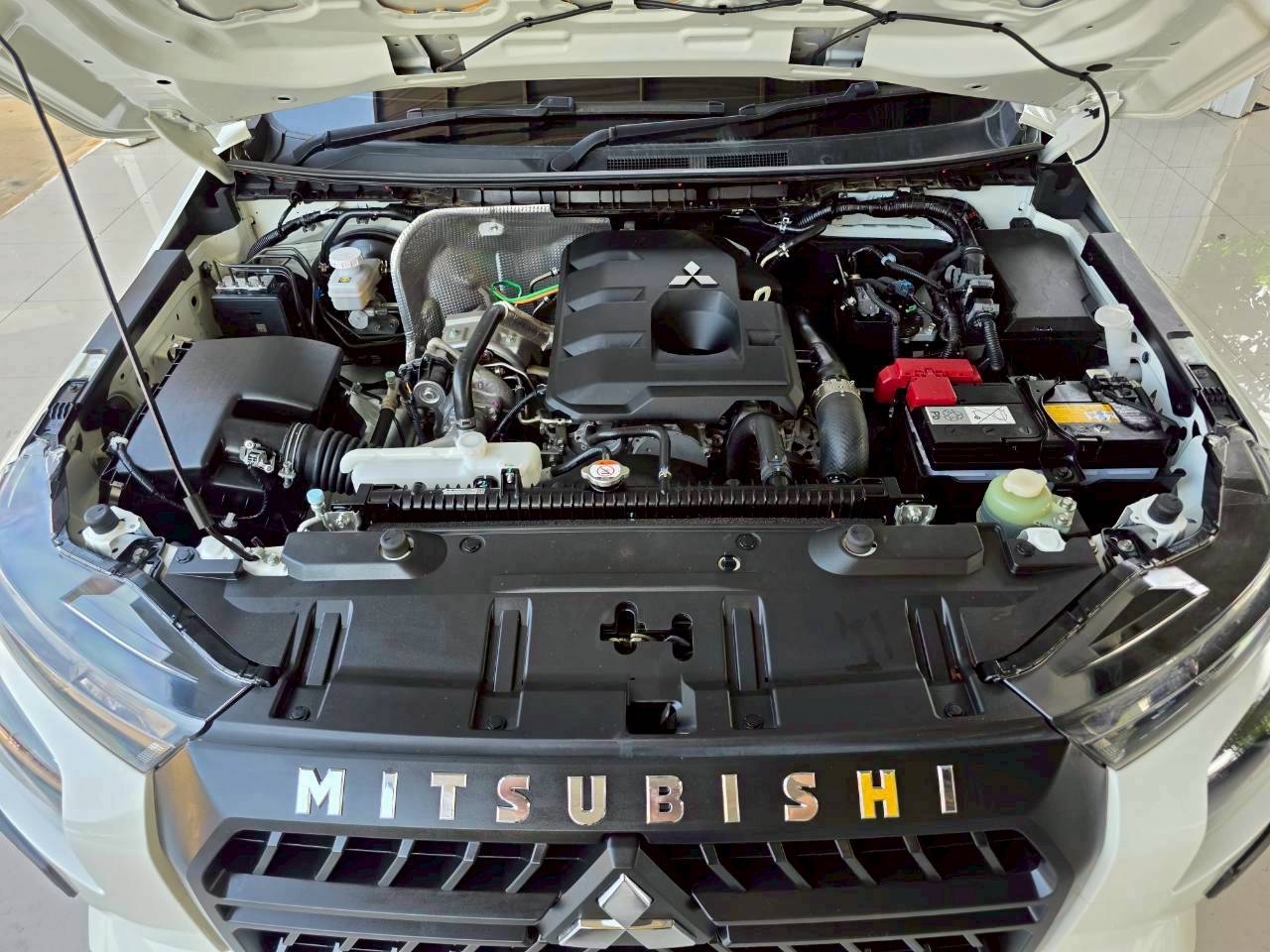 2025 MITSUBISHI TRITON Ext.Cab
