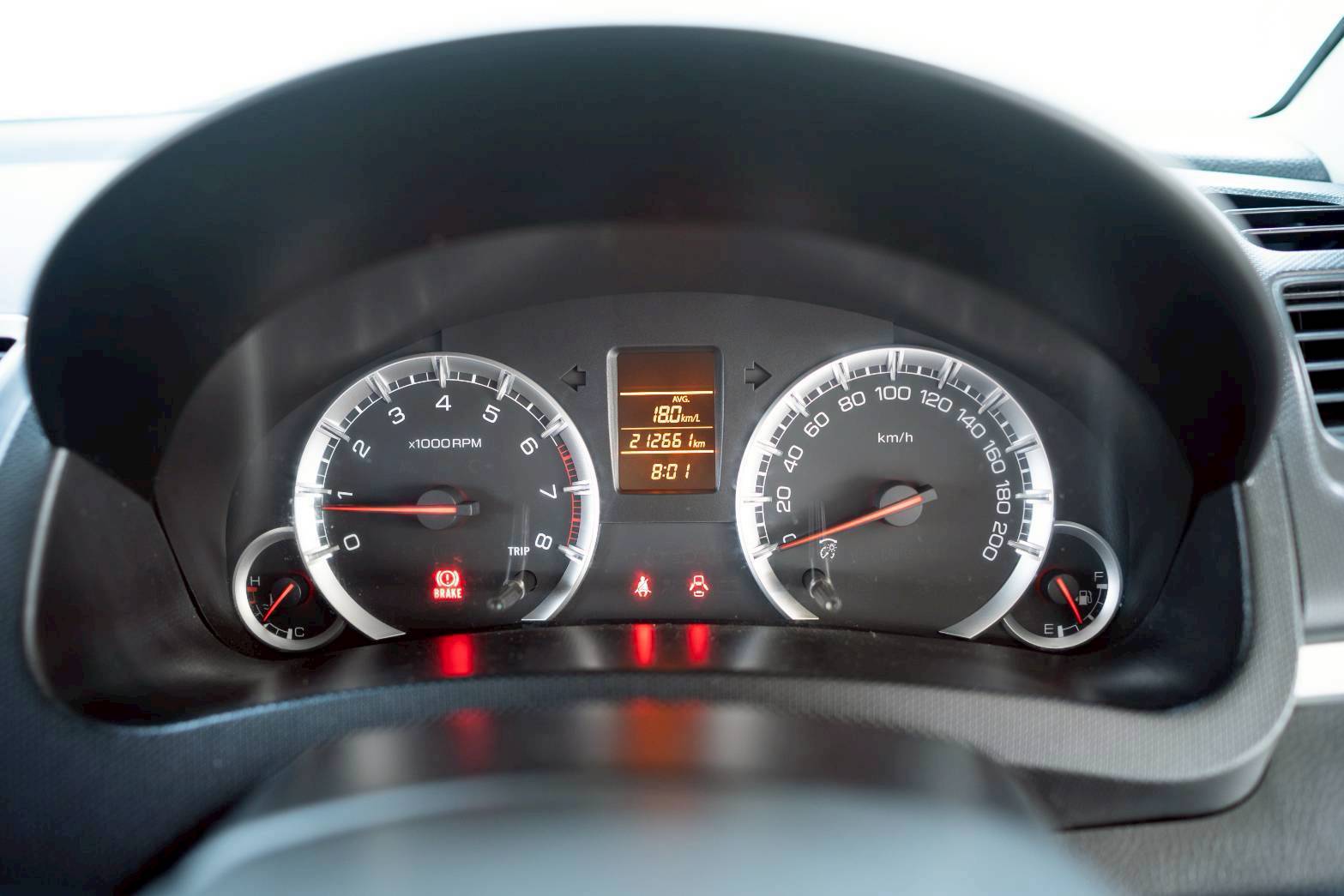 2015 SUZUKI SWIFT 1.25 GL MT