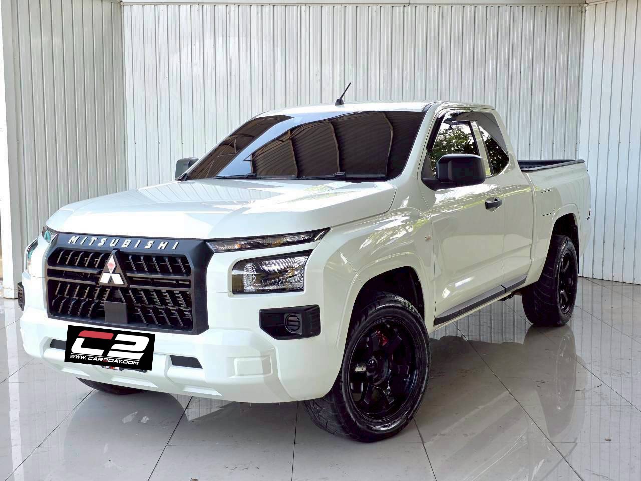 2025 MITSUBISHI TRITON Ext.Cab